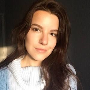 Meet your Posher, Arina